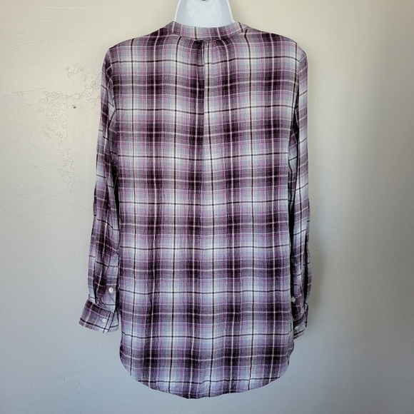 Time and Tru Women's Small Purple Plaid Long Sleeve Shirt V-neck Roll Tab Soft - Picture 4 of 6